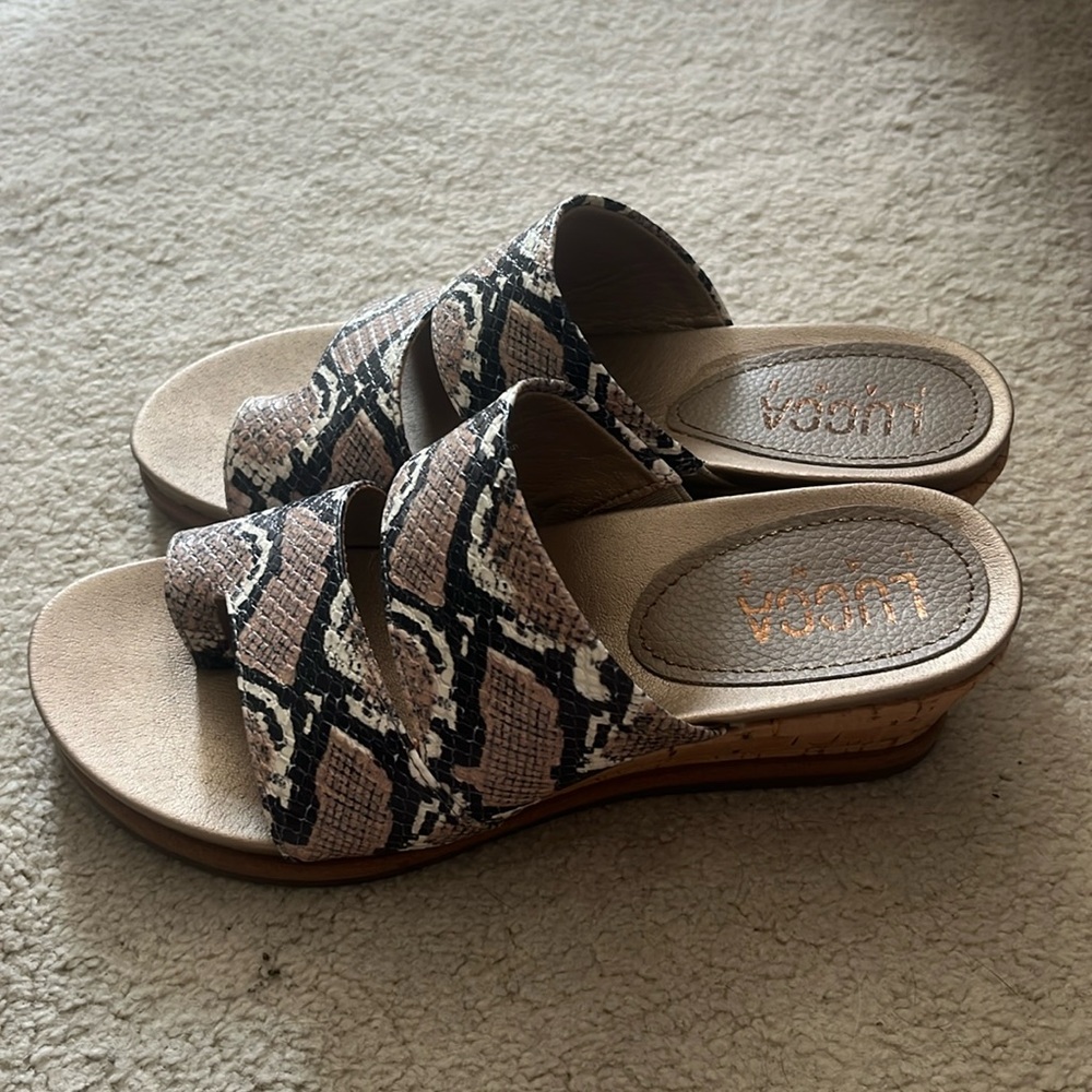 Snake pattern sandals